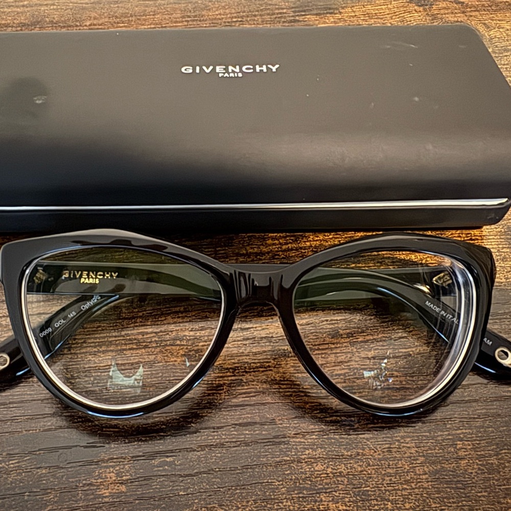 Givenchy Elegant Black Eyewear - image 2